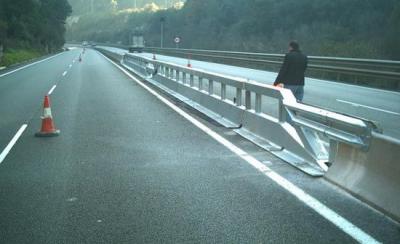 Road safety | Safety barrier