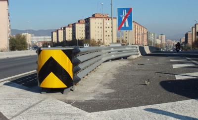 Road safety | Safety barrier